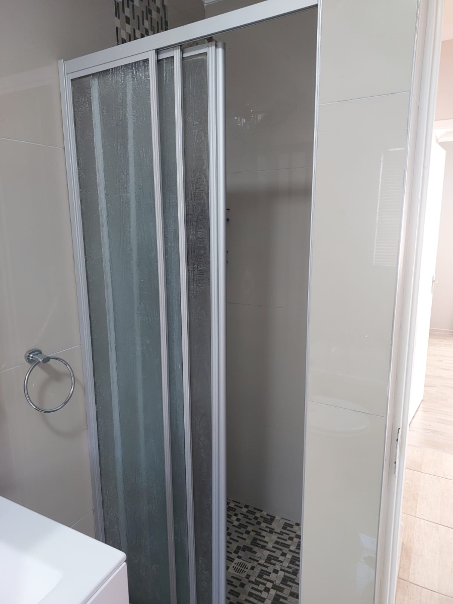 2 Bedroom Property for Sale in Halfway House Gauteng