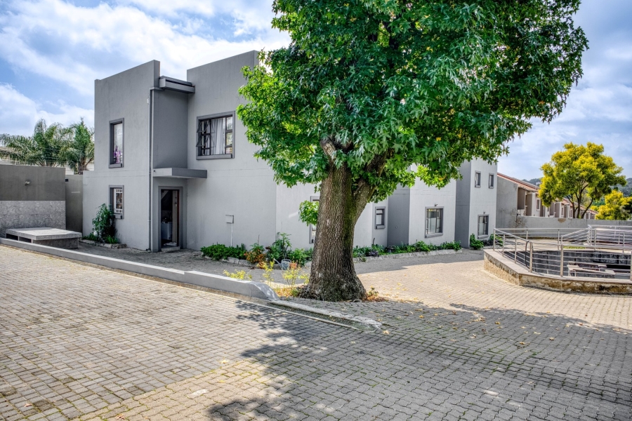 0 Bedroom Property for Sale in Oaklands Gauteng