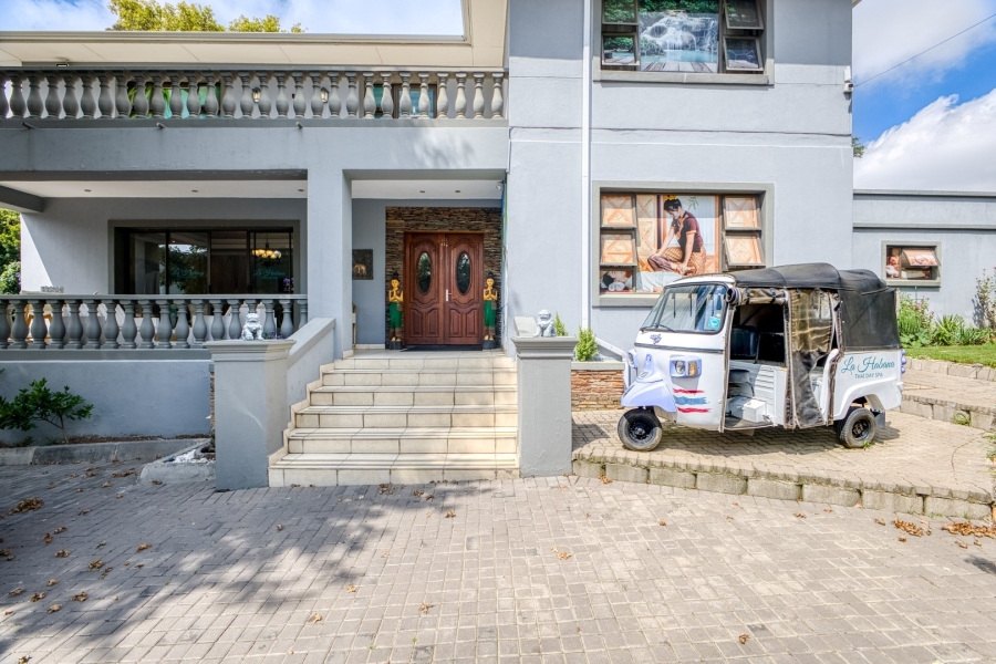 0 Bedroom Property for Sale in Oaklands Gauteng