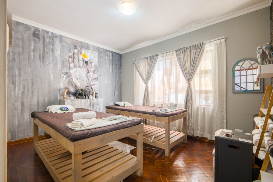 0 Bedroom Property for Sale in Oaklands Gauteng