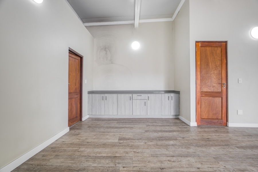 0 Bedroom Property for Sale in Oaklands Gauteng