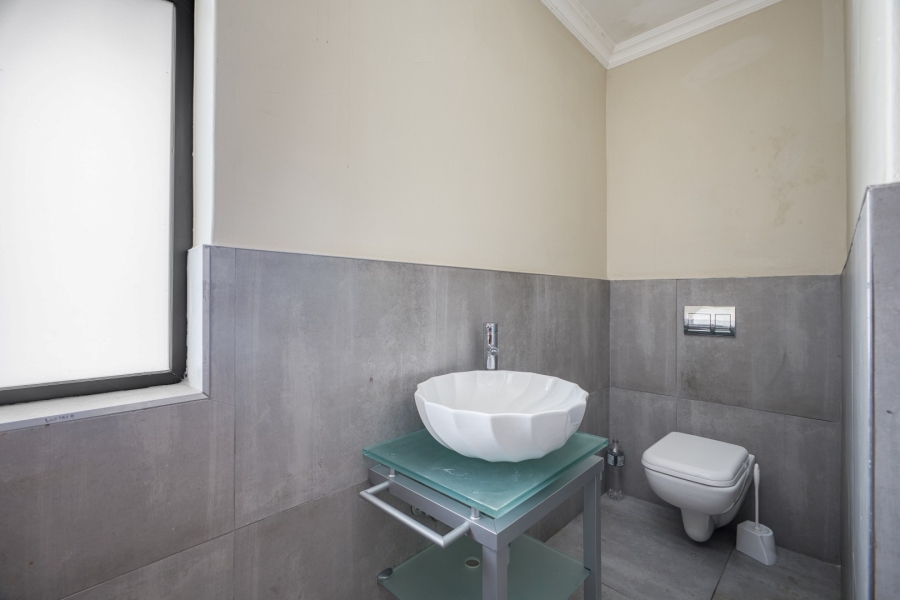 0 Bedroom Property for Sale in Oaklands Gauteng