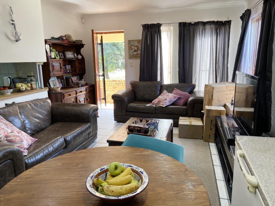 To Let 3 Bedroom Property for Rent in Albertville Gauteng