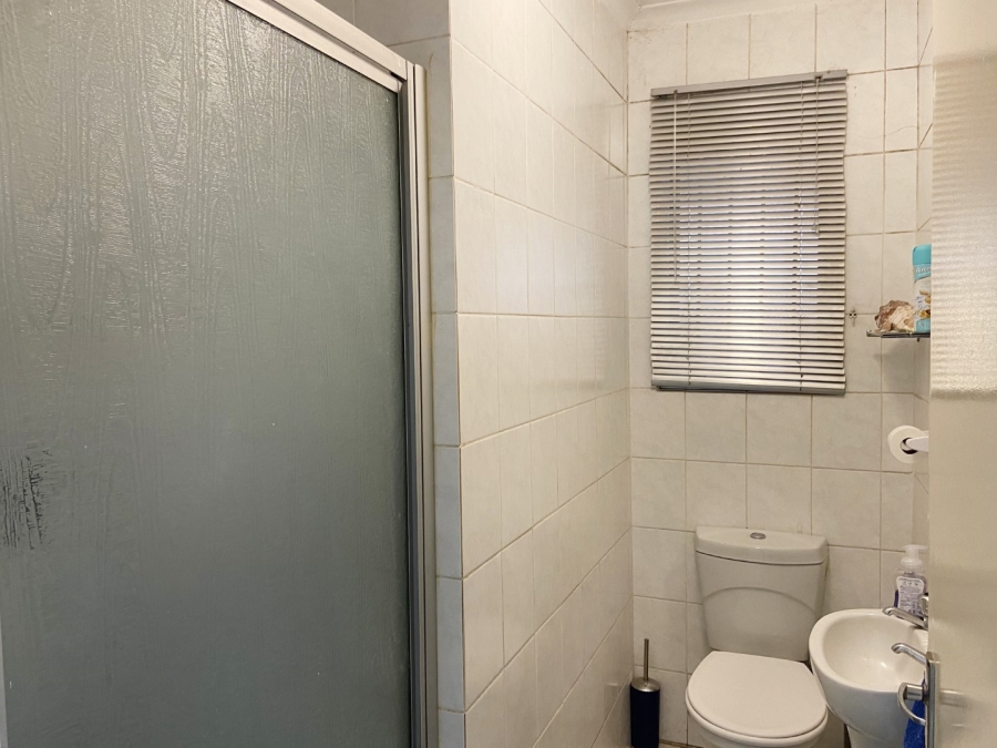 To Let 3 Bedroom Property for Rent in Albertville Gauteng