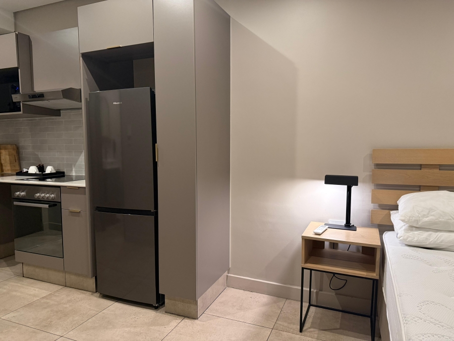 To Let 1 Bedroom Property for Rent in Sandown Gauteng