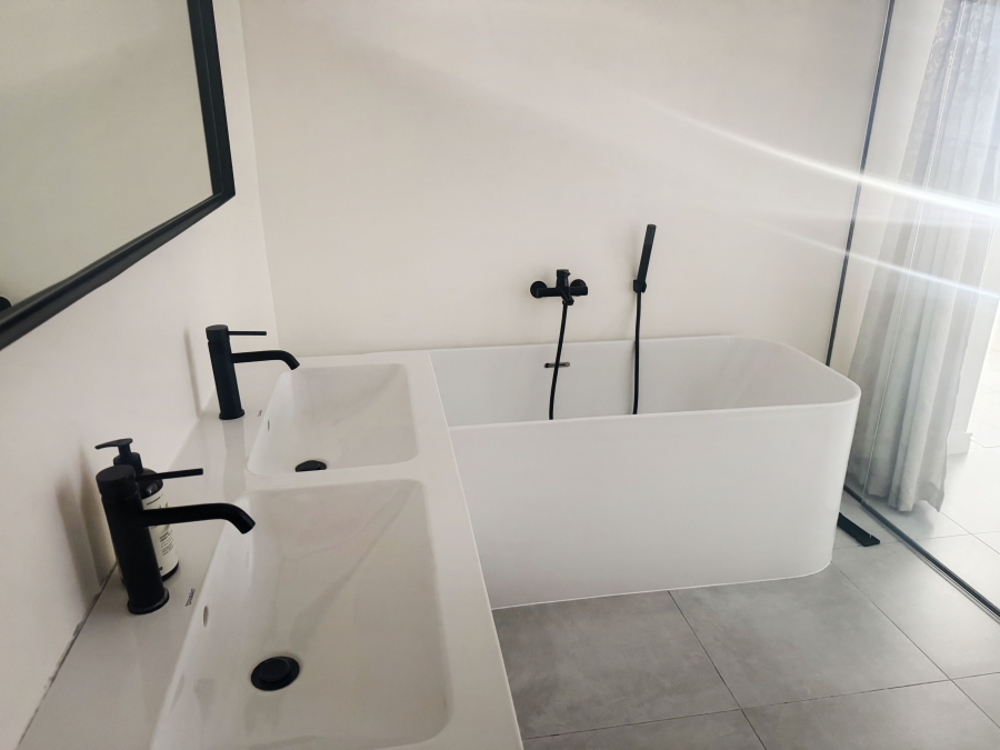 To Let 2 Bedroom Property for Rent in Hyde Park Gauteng