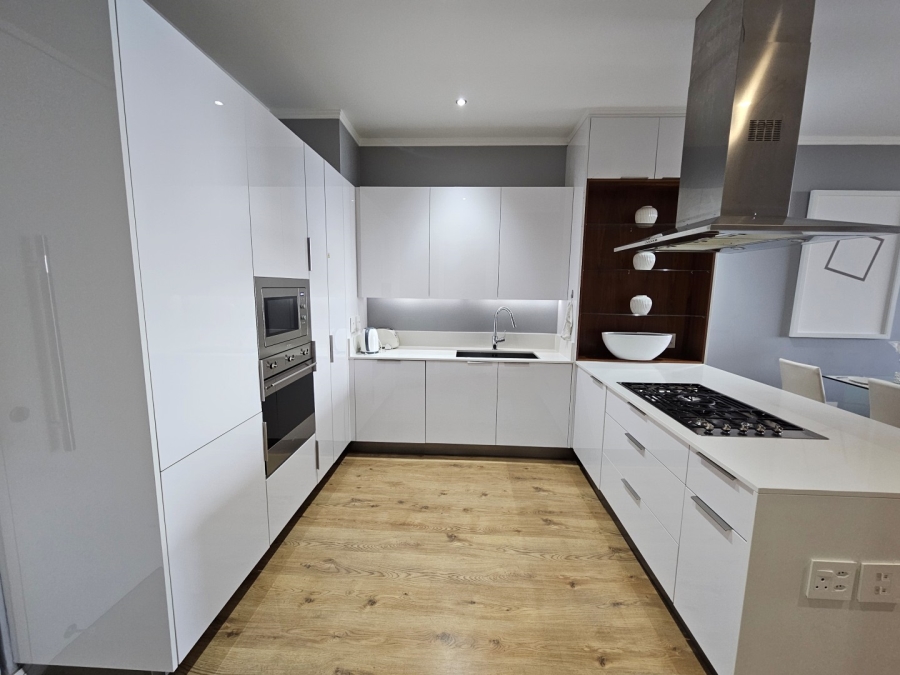 To Let 2 Bedroom Property for Rent in Morningside Gauteng