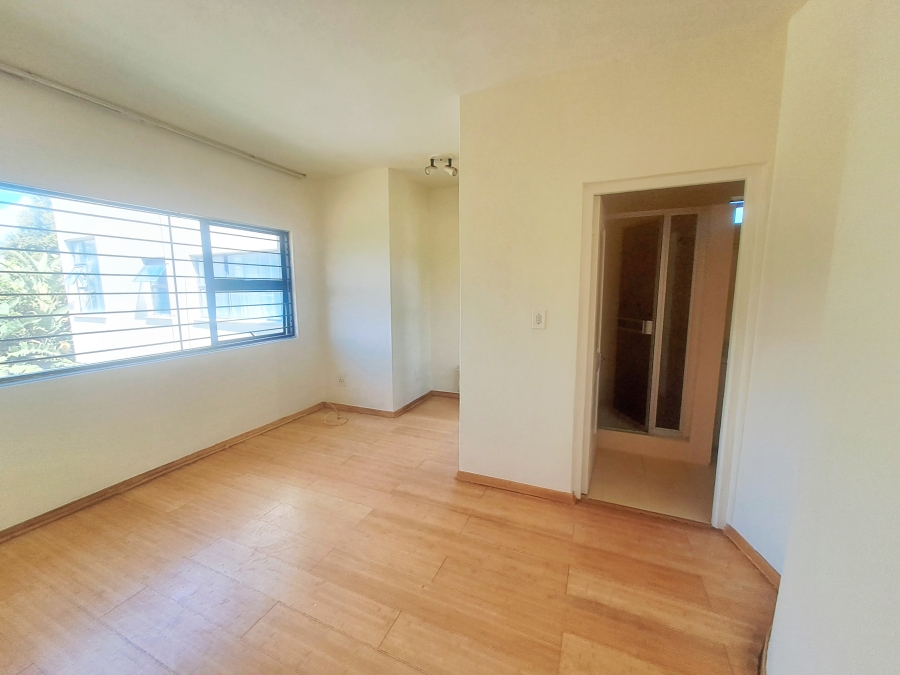 3 Bedroom Property for Sale in Bruma Gauteng