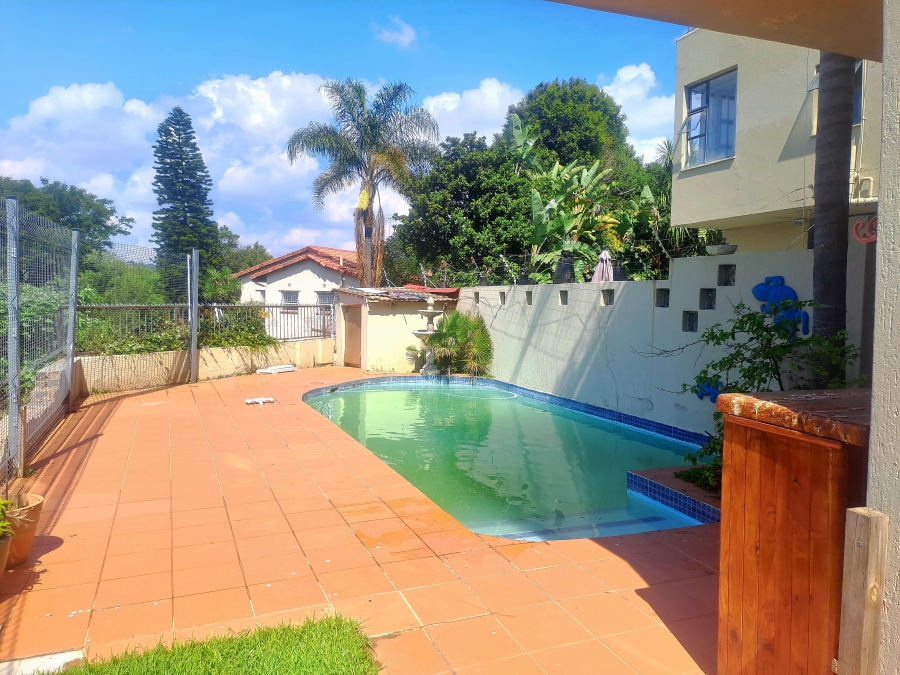 3 Bedroom Property for Sale in Bruma Gauteng
