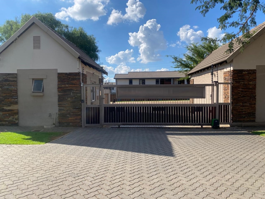 3 Bedroom Property for Sale in Willow Glen Gauteng