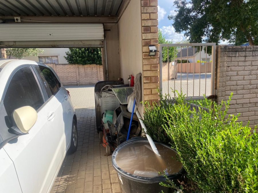 3 Bedroom Property for Sale in Willow Glen Gauteng