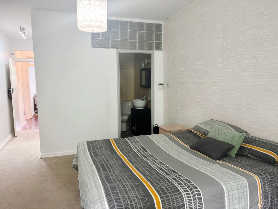 2 Bedroom Property for Sale in Illovo Gauteng