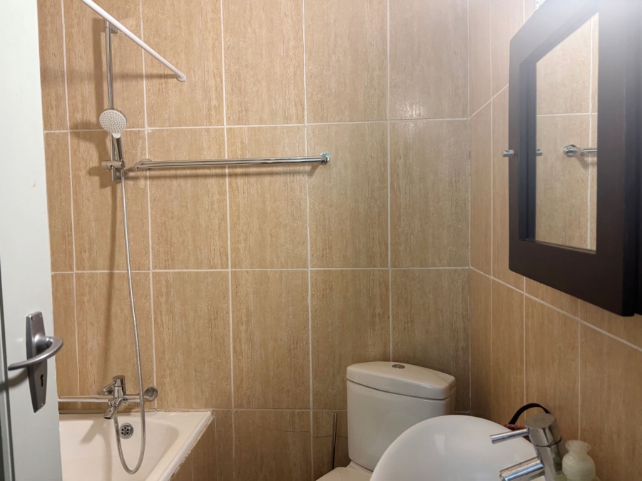 2 Bedroom Property for Sale in Illovo Gauteng