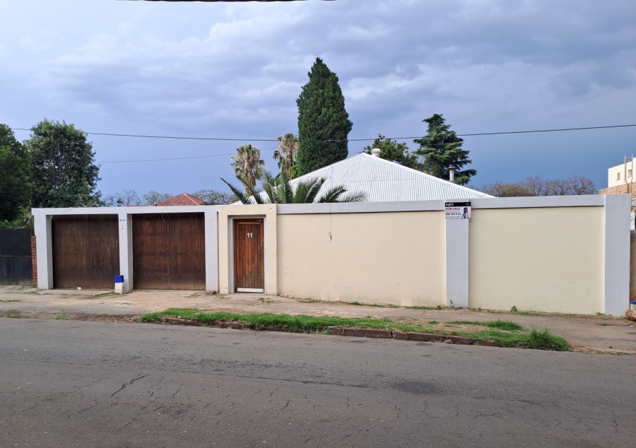To Let 3 Bedroom Property for Rent in Bellevue East Gauteng
