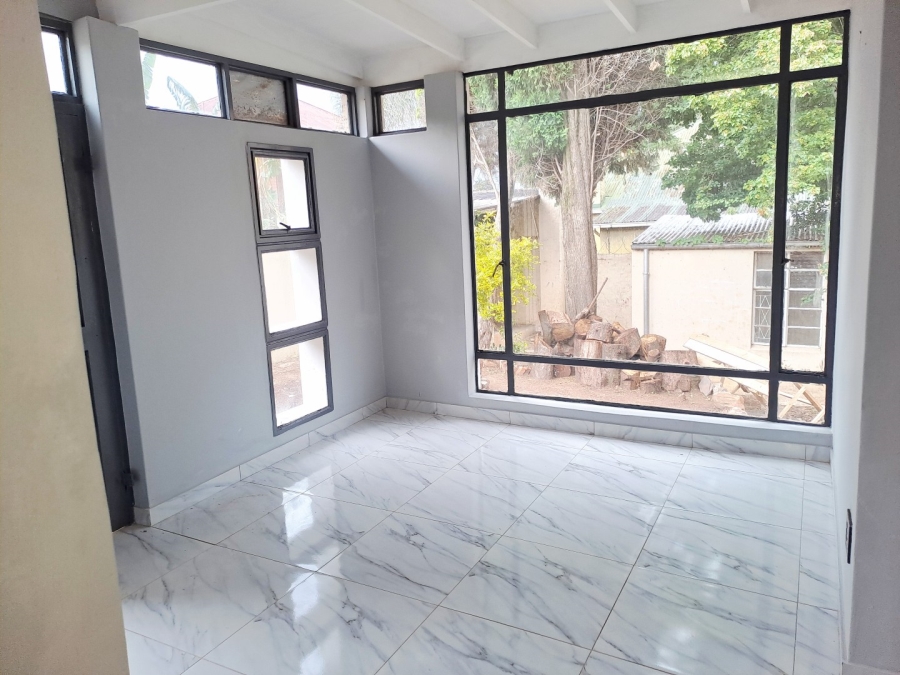 To Let 3 Bedroom Property for Rent in Bellevue East Gauteng