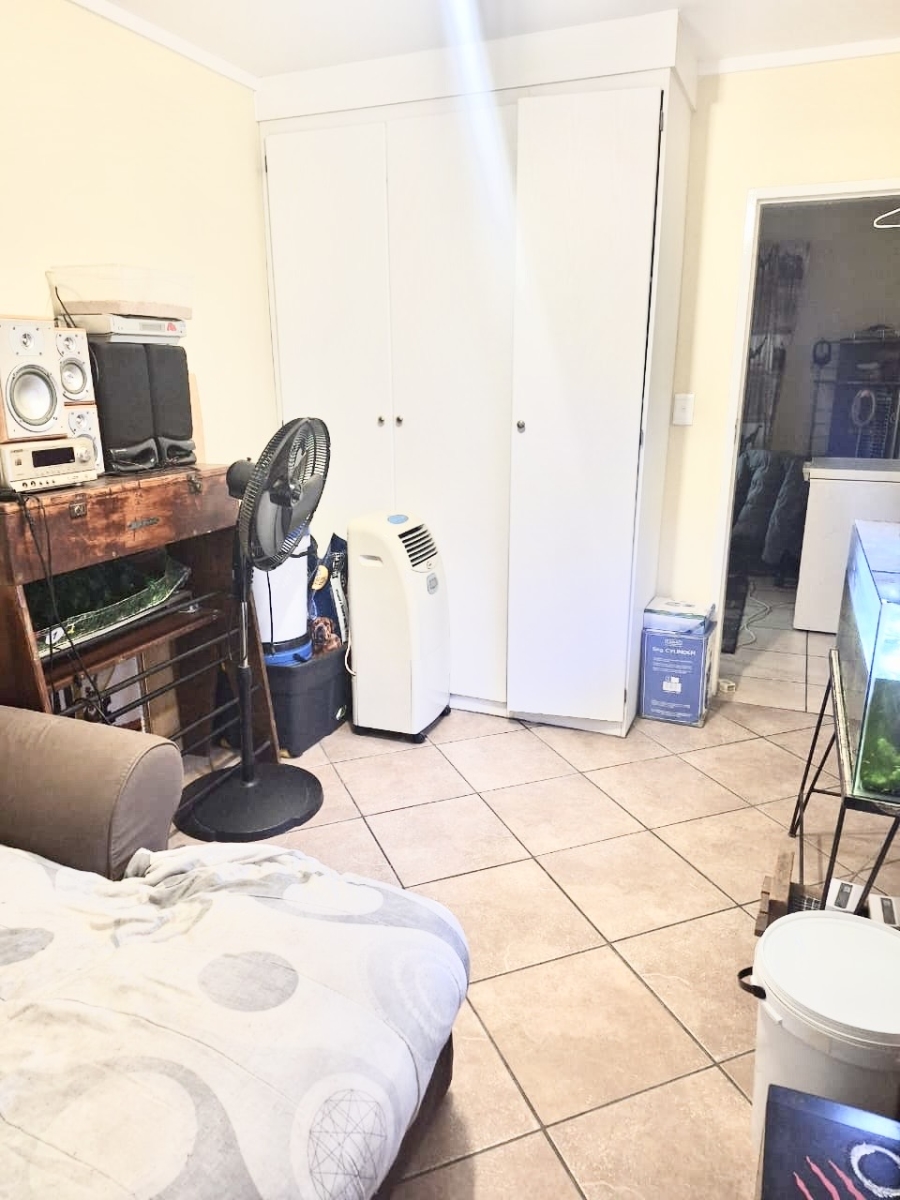 2 Bedroom Property for Sale in The Reeds Gauteng