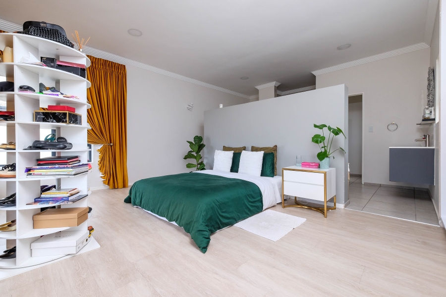 4 Bedroom Property for Sale in Homes Haven Gauteng
