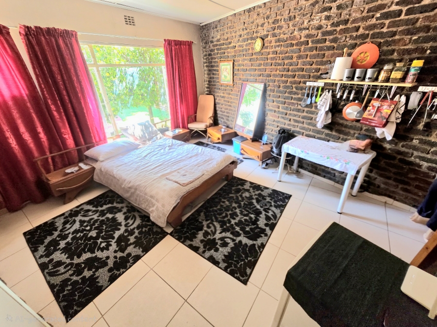 3 Bedroom Property for Sale in Vanderbijlpark SE 2 Gauteng