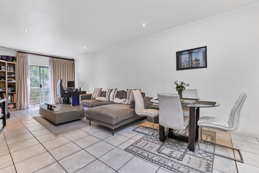 2 Bedroom Property for Sale in Morningside Manor Gauteng