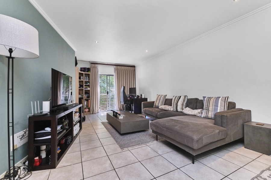 2 Bedroom Property for Sale in Morningside Manor Gauteng