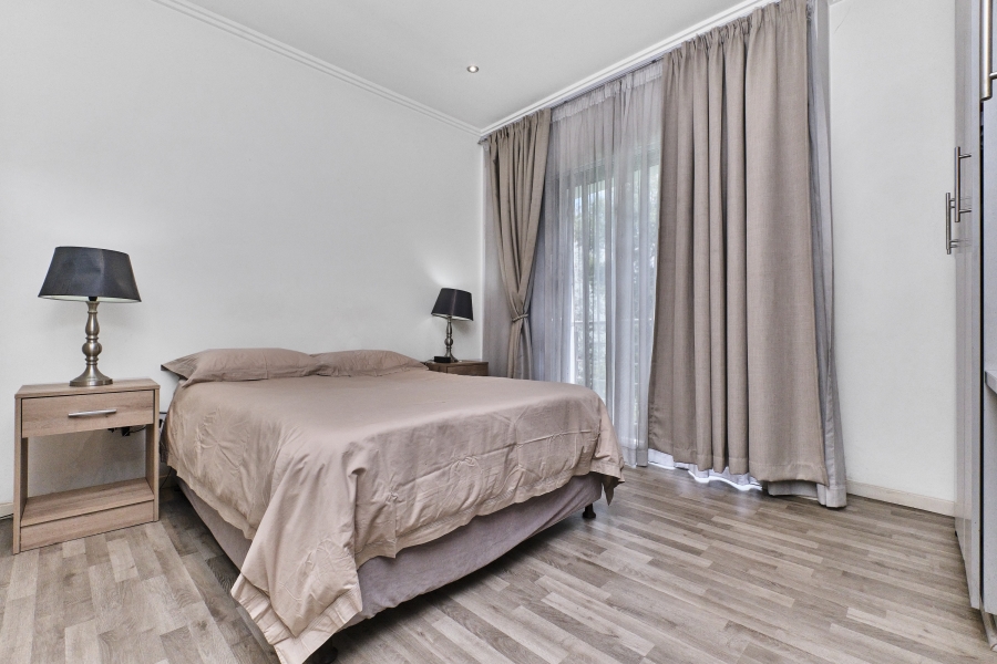 2 Bedroom Property for Sale in Morningside Manor Gauteng