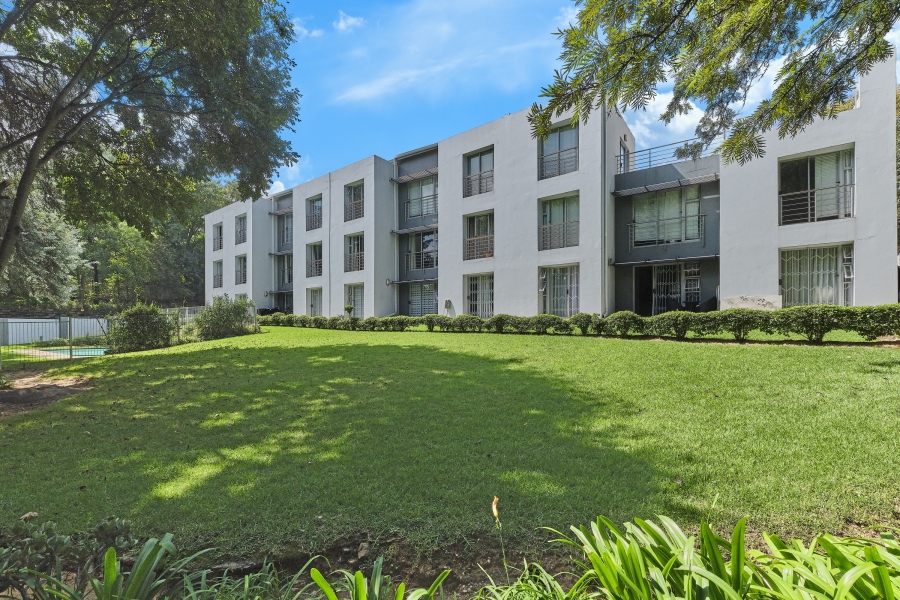 2 Bedroom Property for Sale in Morningside Manor Gauteng