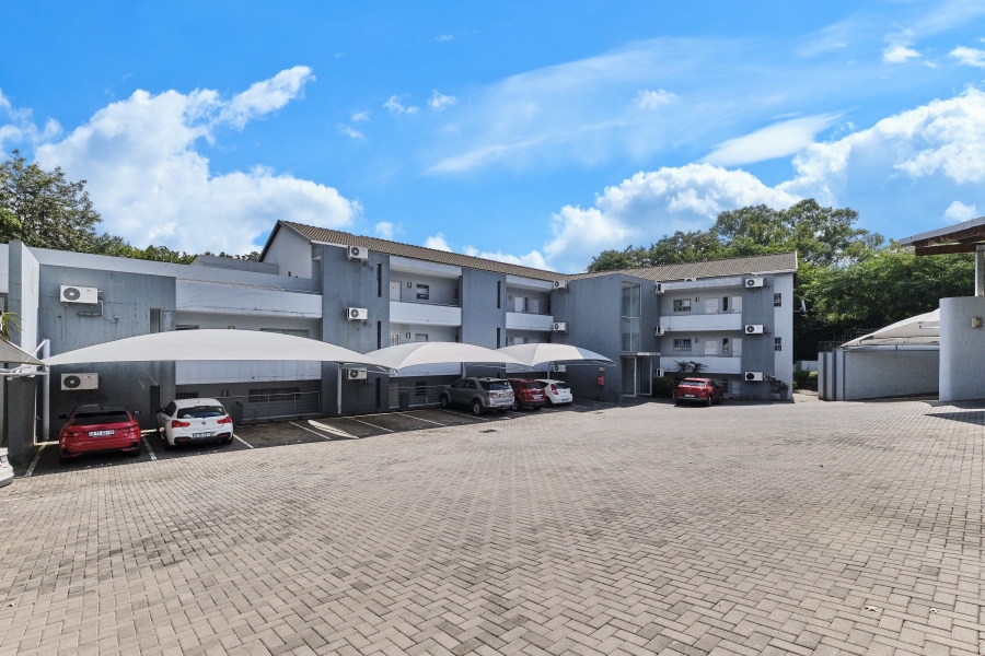 2 Bedroom Property for Sale in Morningside Manor Gauteng