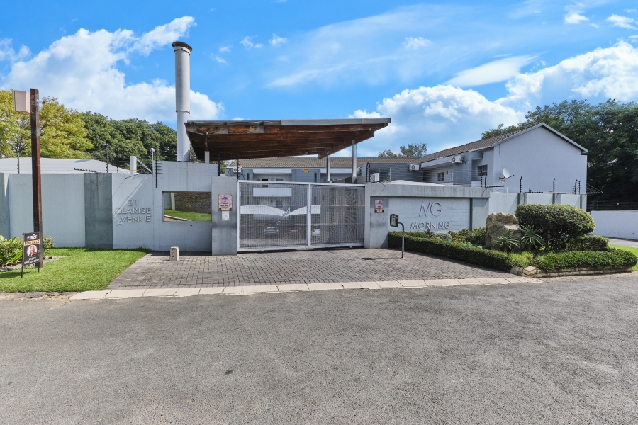 2 Bedroom Property for Sale in Morningside Manor Gauteng