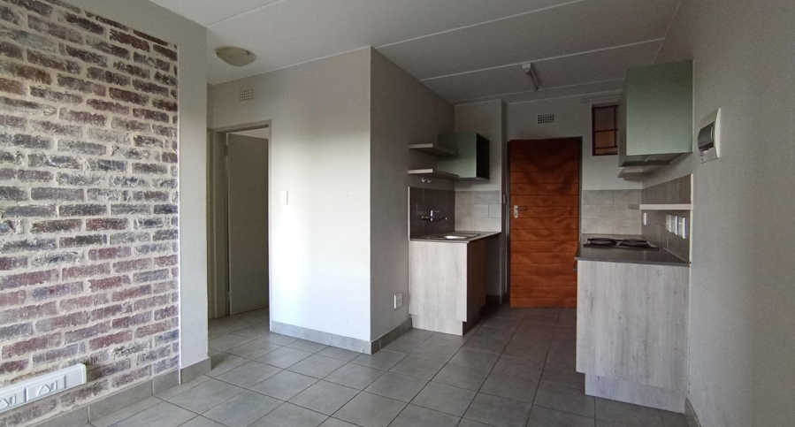 2 Bedroom Property for Sale in Lotus Gardens Gauteng