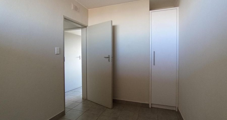 2 Bedroom Property for Sale in Lotus Gardens Gauteng