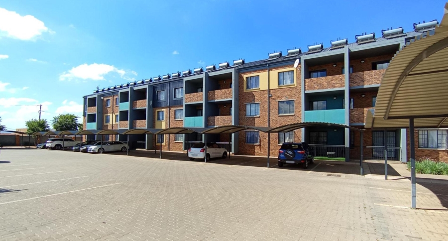 2 Bedroom Property for Sale in Lotus Gardens Gauteng