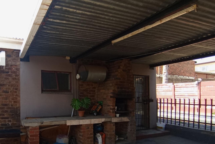 4 Bedroom Property for Sale in Pretoria West Gauteng