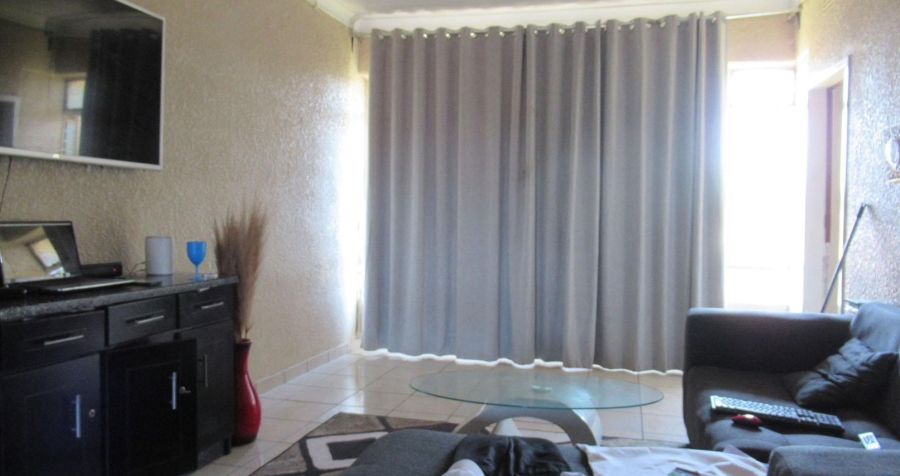 1 Bedroom Property for Sale in Florida Gauteng