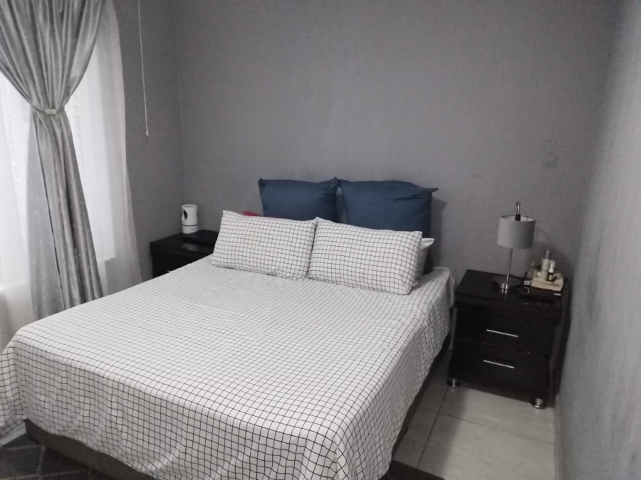 2 Bedroom Property for Sale in Terenure Gauteng