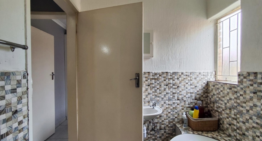 2 Bedroom Property for Sale in Terenure Gauteng