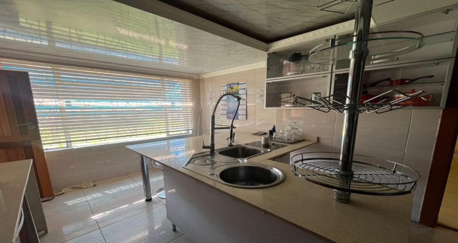 3 Bedroom Property for Sale in Selection Park Gauteng