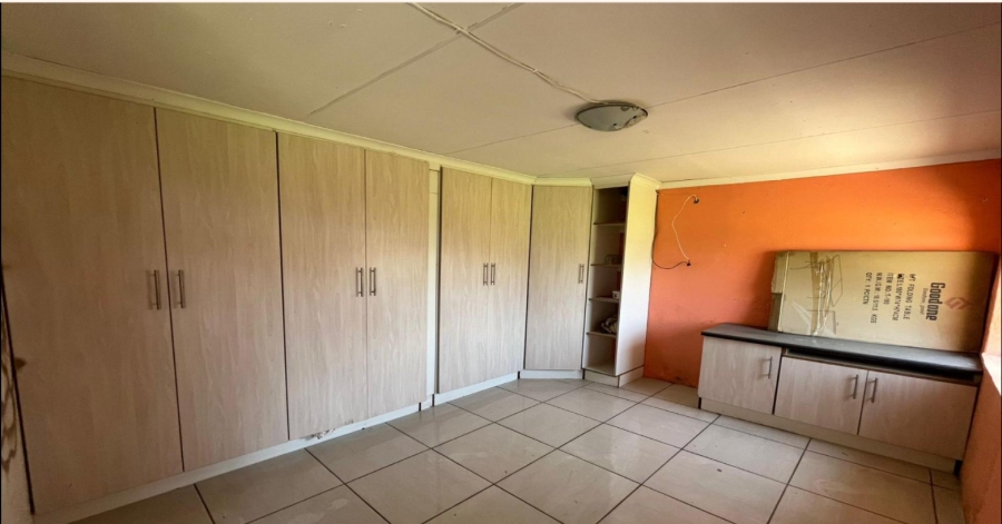 3 Bedroom Property for Sale in Selection Park Gauteng
