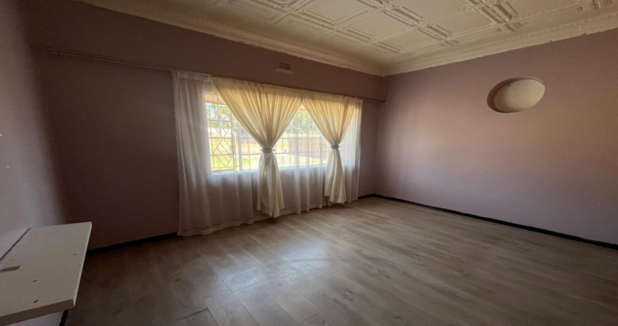 3 Bedroom Property for Sale in Selection Park Gauteng