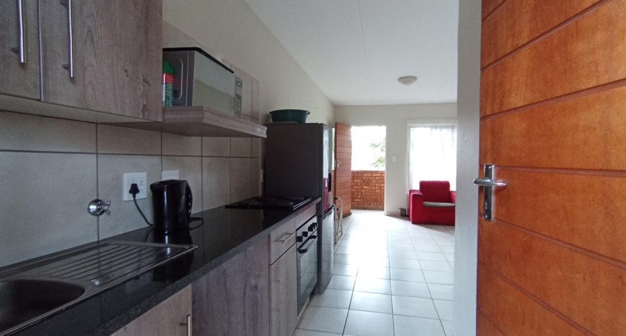 2 Bedroom Property for Sale in Elandspoort Gauteng