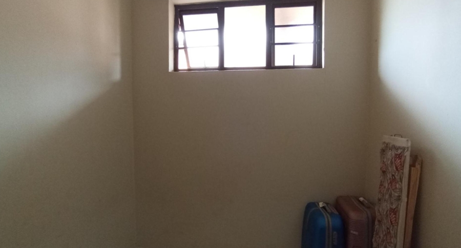 2 Bedroom Property for Sale in Elandspoort Gauteng