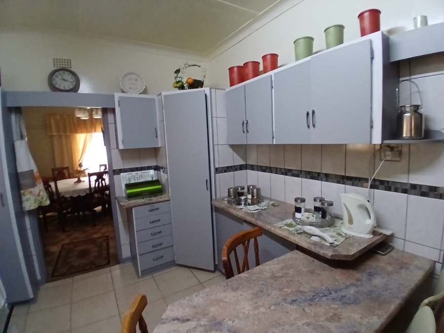 4 Bedroom Property for Sale in Carletonville Central Gauteng