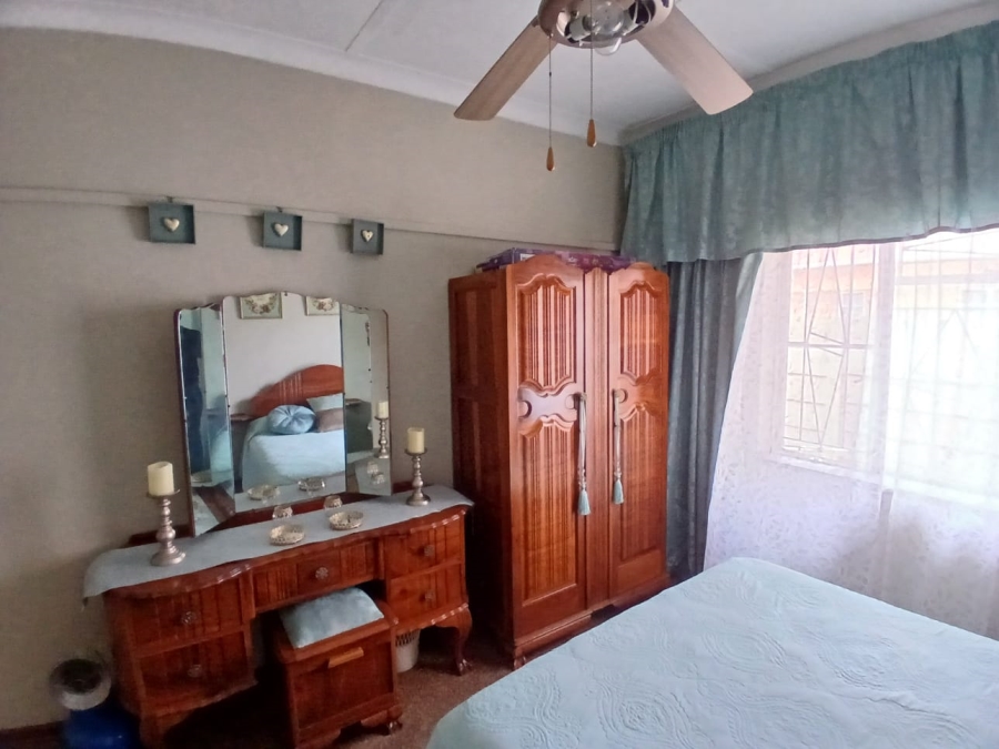 4 Bedroom Property for Sale in Carletonville Central Gauteng