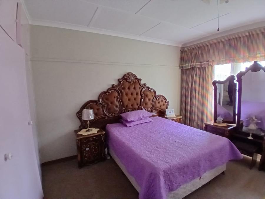4 Bedroom Property for Sale in Carletonville Central Gauteng