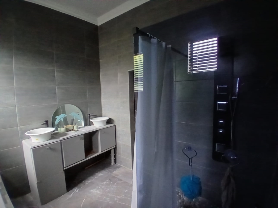 4 Bedroom Property for Sale in Pretoriusrus Gauteng