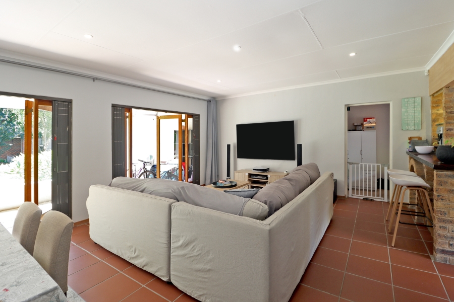 4 Bedroom Property for Sale in Paulshof Gauteng