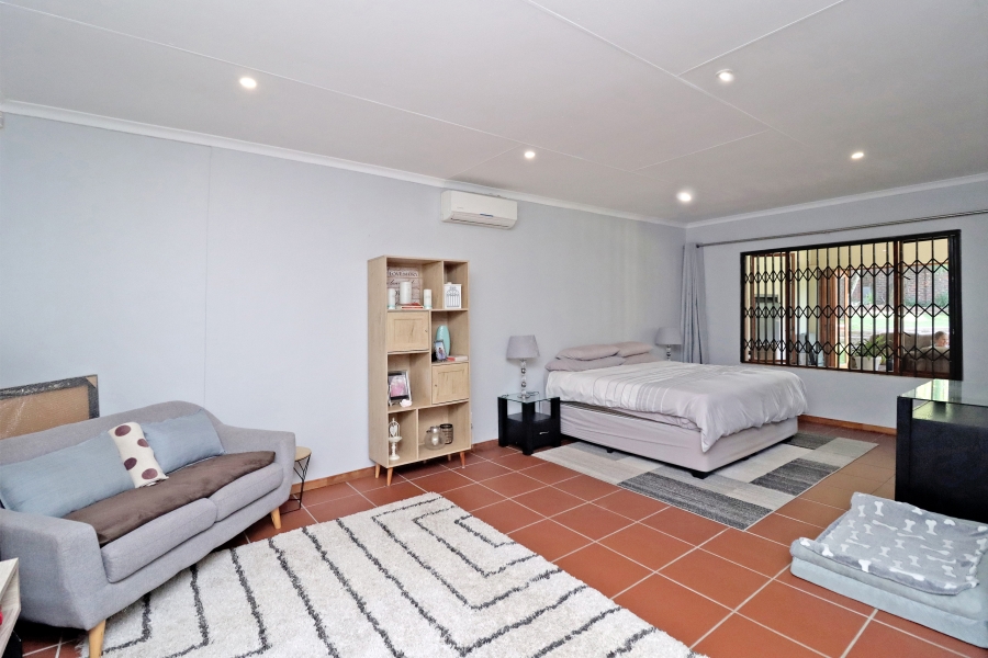 4 Bedroom Property for Sale in Paulshof Gauteng