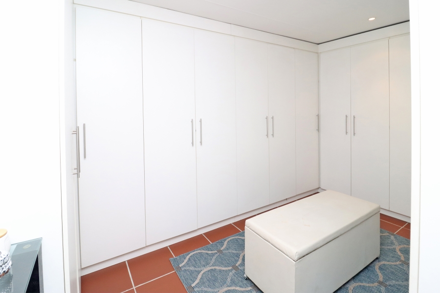 4 Bedroom Property for Sale in Paulshof Gauteng