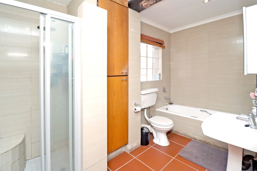 4 Bedroom Property for Sale in Paulshof Gauteng