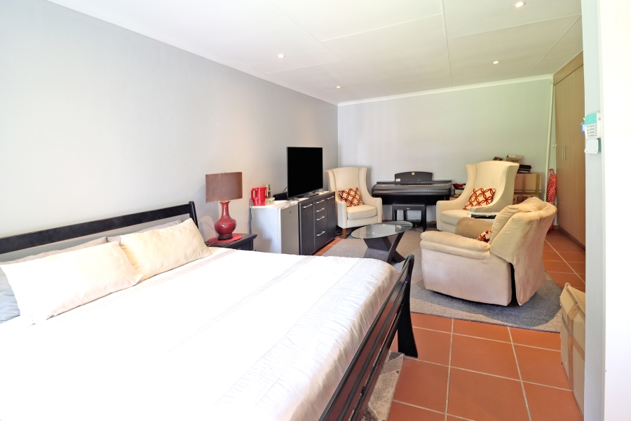 4 Bedroom Property for Sale in Paulshof Gauteng