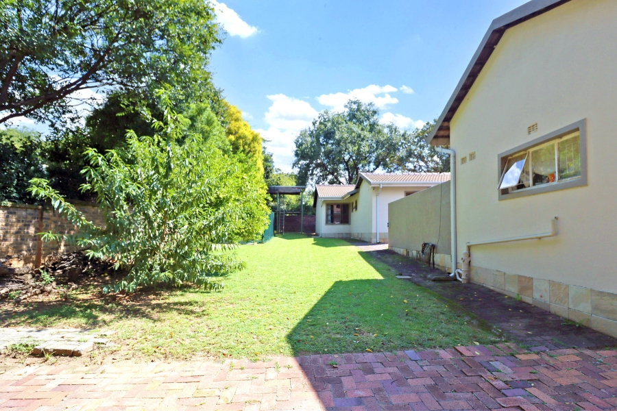 4 Bedroom Property for Sale in Paulshof Gauteng